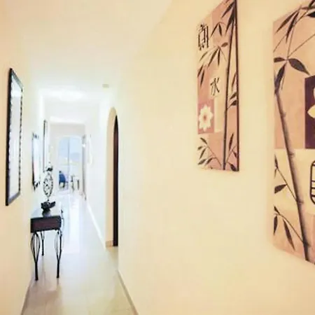Stunning Apartment In Adeje With Outdoor Swimming Pool, Wifi And 2 Bedrooms