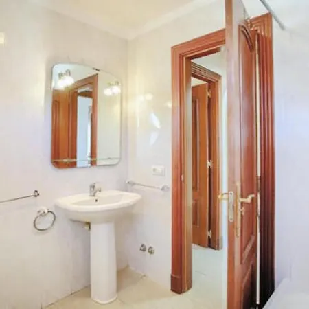 Stunning Apartment In Adeje With Outdoor Swimming Pool, Wifi And 2 Bedrooms *